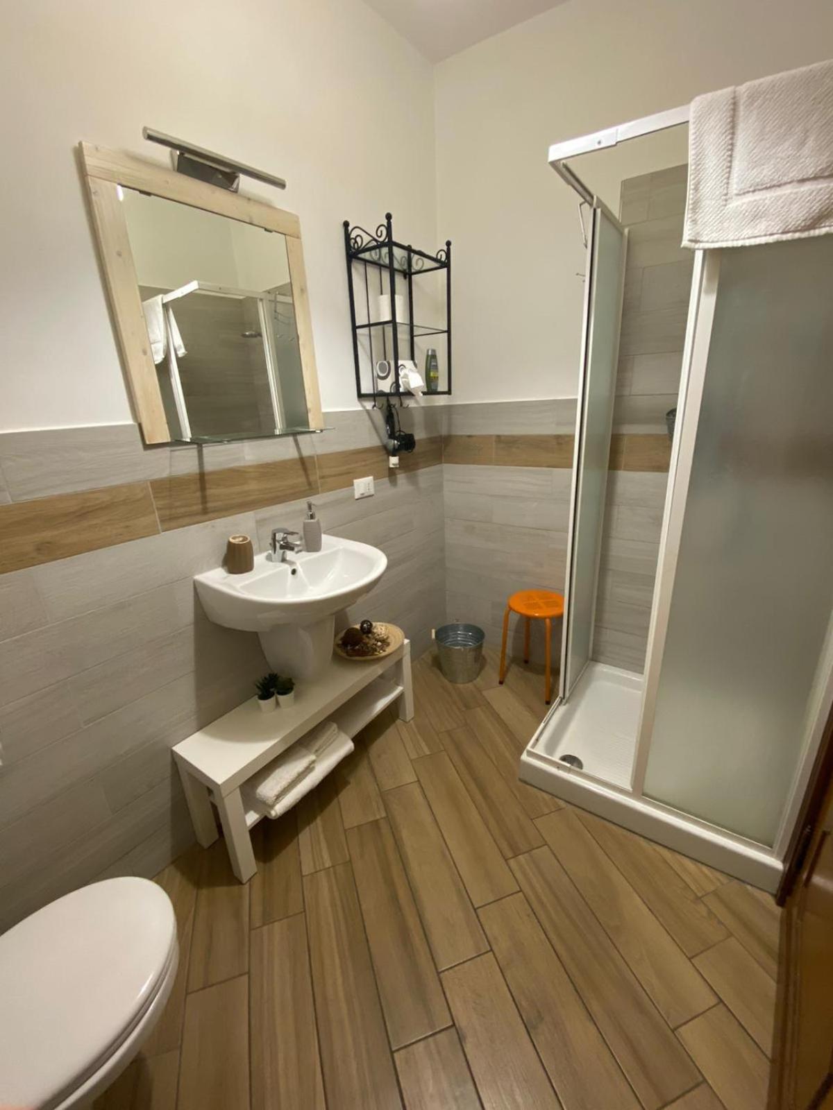 산 체사레오 Roma Fuori Porta B&B 외부 사진