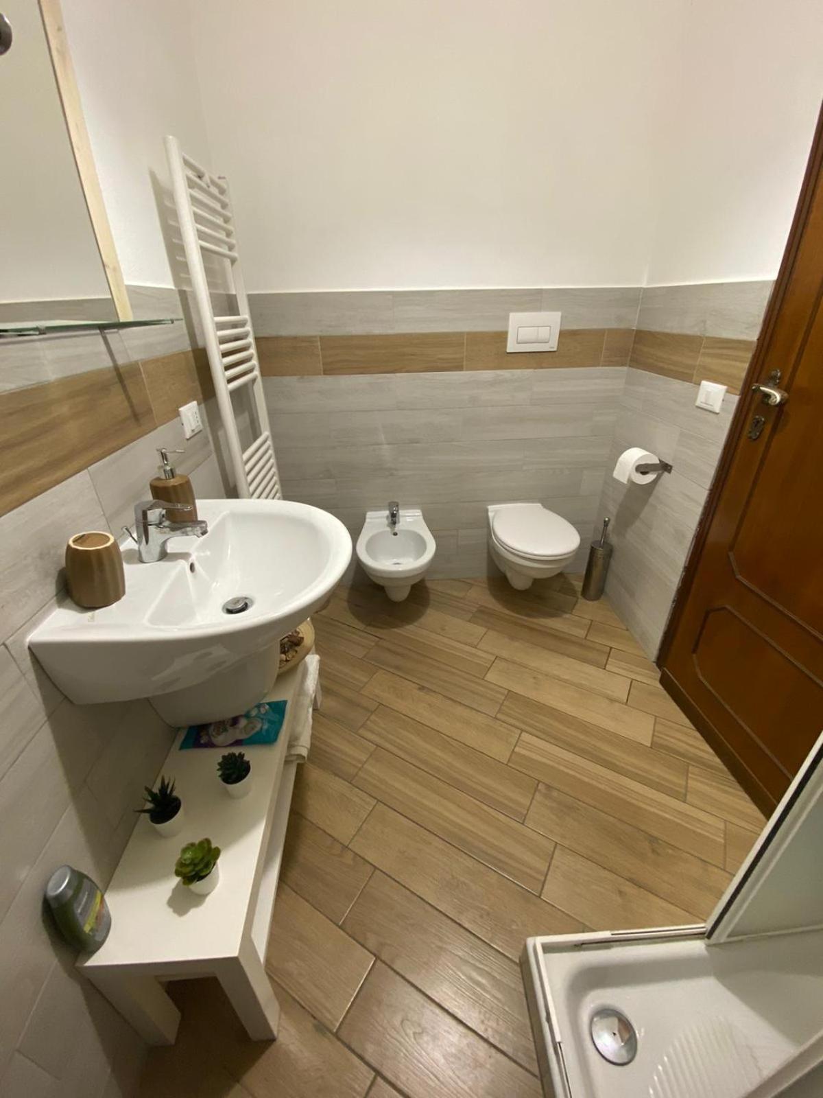 산 체사레오 Roma Fuori Porta B&B 외부 사진