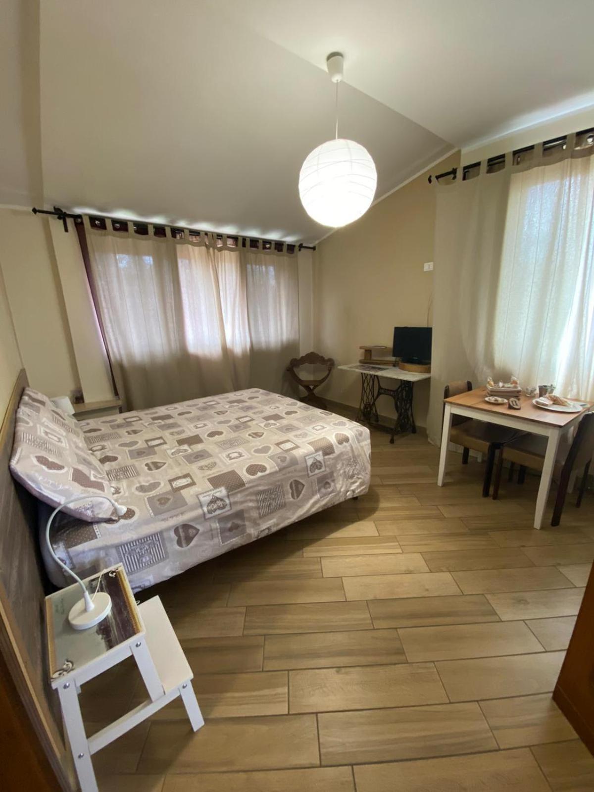 산 체사레오 Roma Fuori Porta B&B 외부 사진