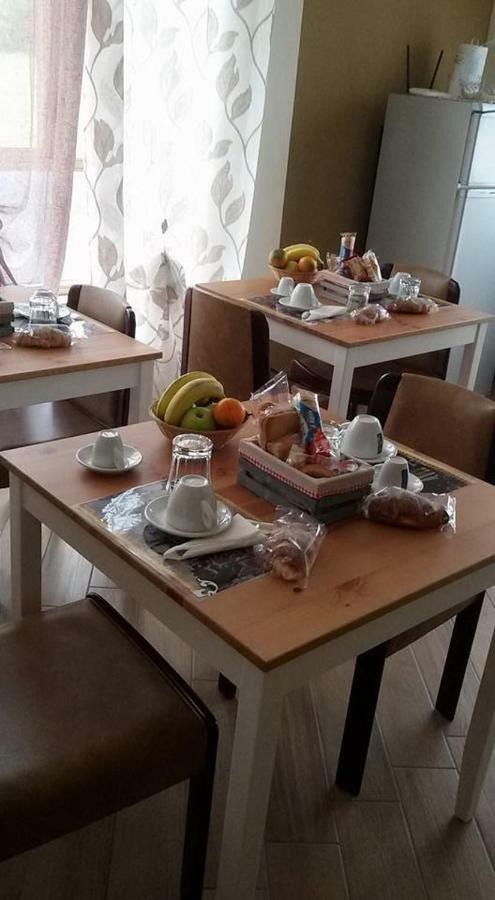 산 체사레오 Roma Fuori Porta B&B 외부 사진